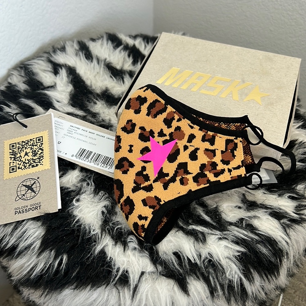 Golden Goose Face Mask - Picture 1 of 1